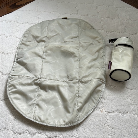 Diaper Bag, timi & leslie, black leather, lots of space - Picture 5 of 10